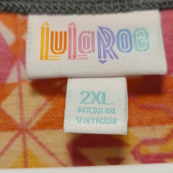 Lularoe Randy Jersey Size 2xl - Picture 4 of 5